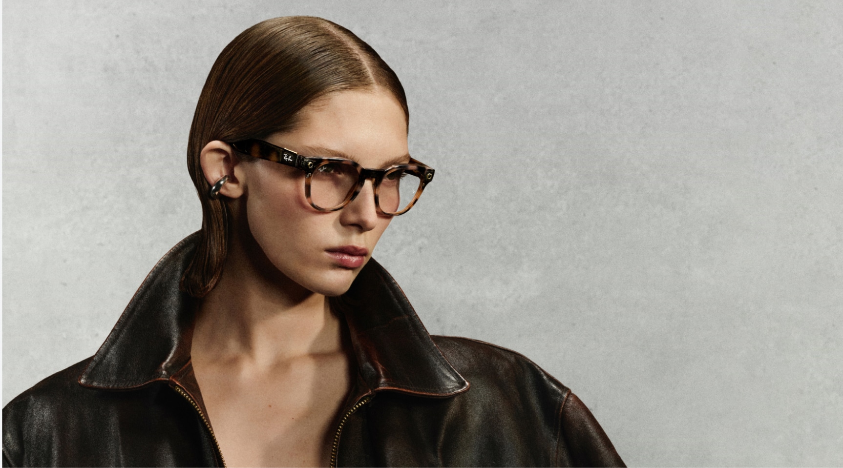 A pair of eyewear