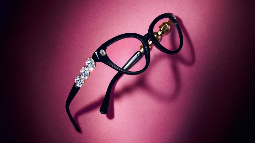 PLP women eye espot c D