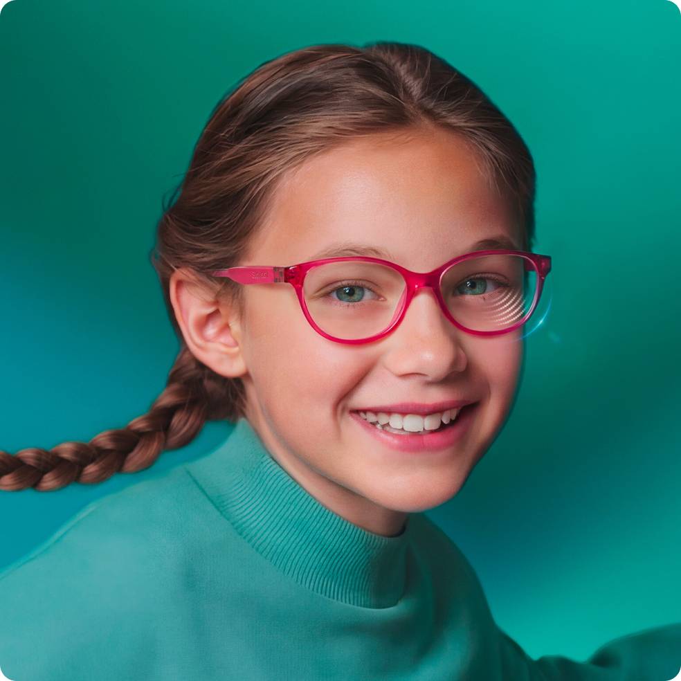 Child wearing Essilor Stellest lenses